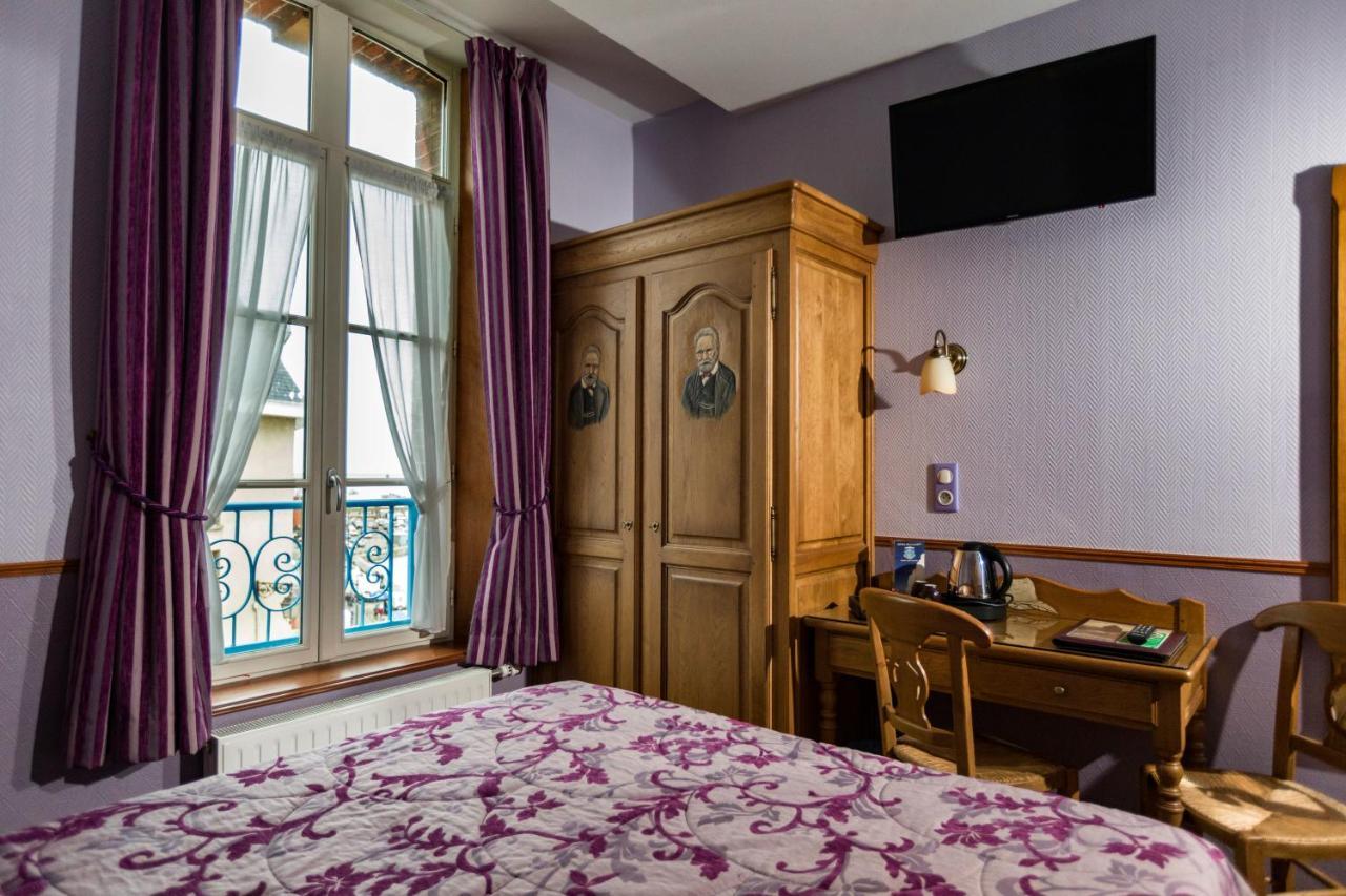 Hotel De Calais Le Tréport Exteriör bild
